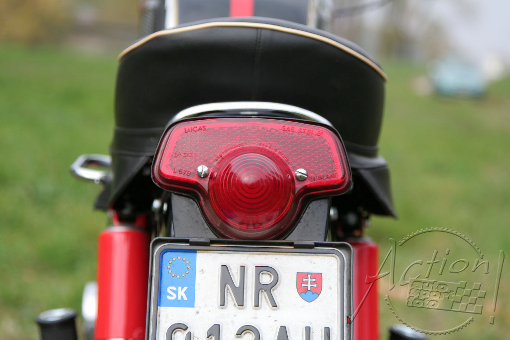 Marián Bazala;jawa calif-5323.jpg